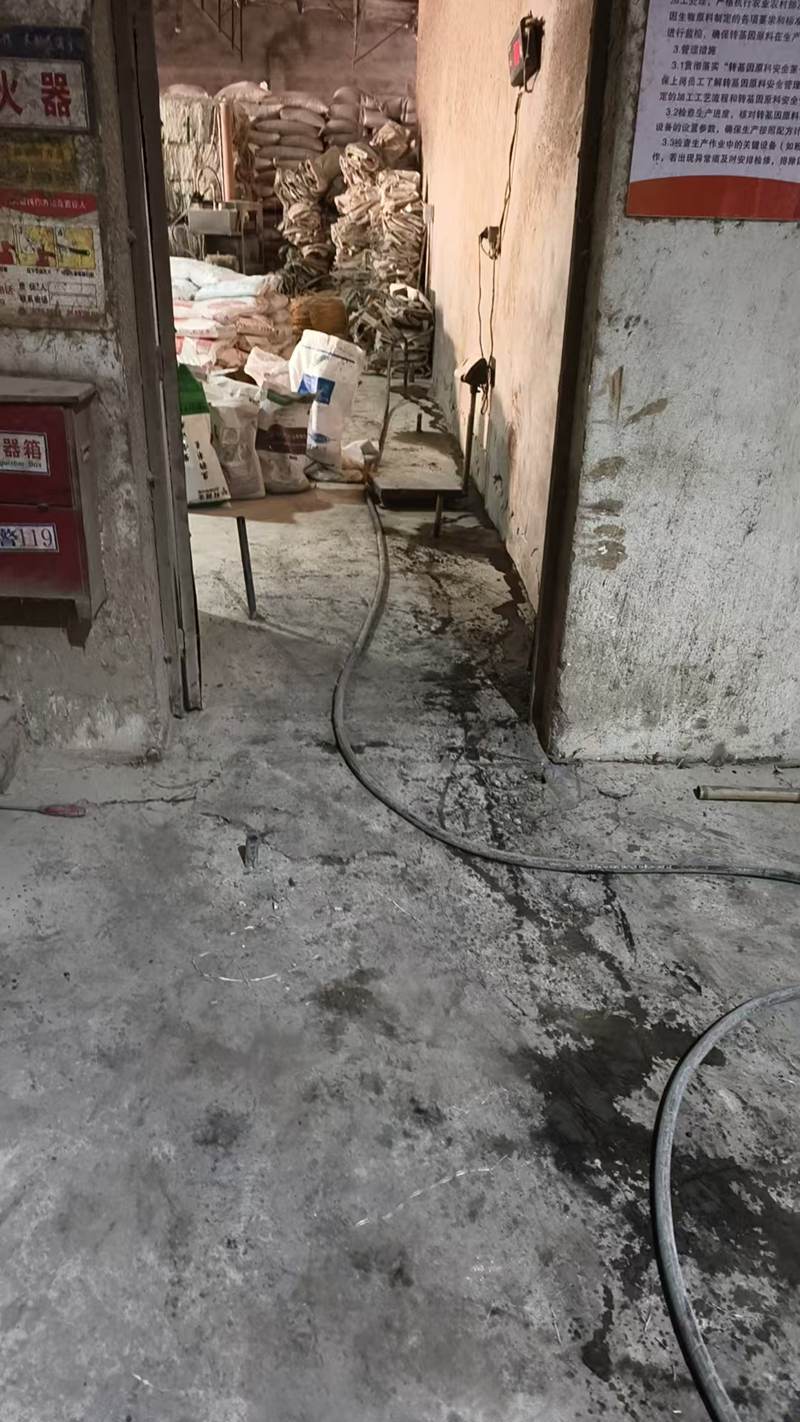 厂房地坪注浆.jpg